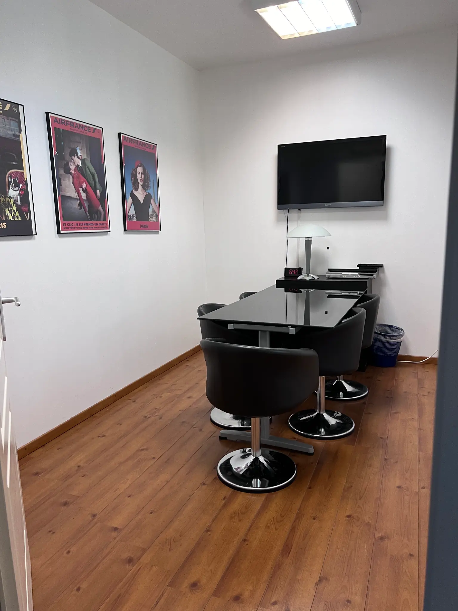 Salle de Réunion - Photo 1